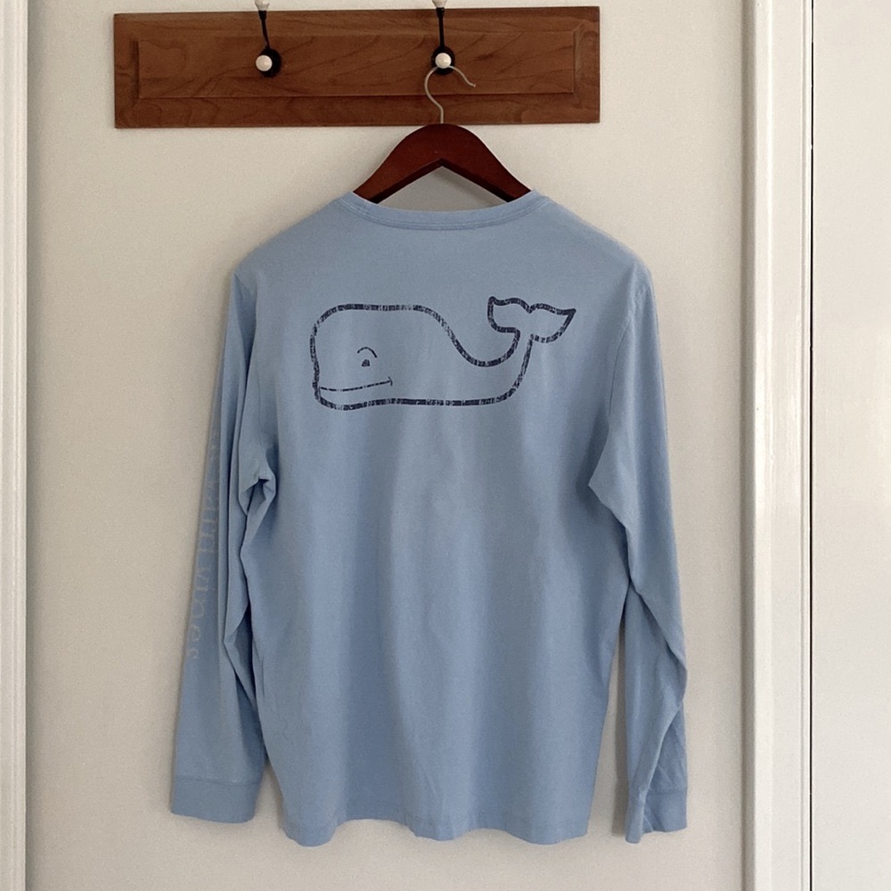Vineyard Vines T Shirt
